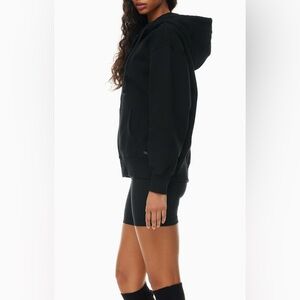 NWT Aritzia TNA Terry Fleece Boyfriend Zip Up Hoodie Sweatshirt Pockets -  Black